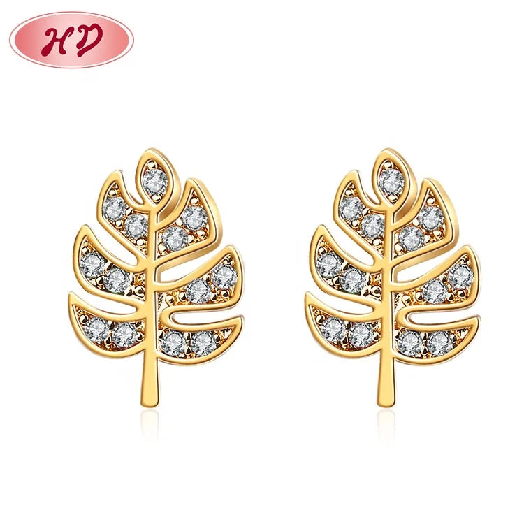 HD 18k Laminated Gold AAA Cubic Zircon Jewelry Niche Hot Sale Colored Diamond Leaf Stud Earring for Women Girl Chica