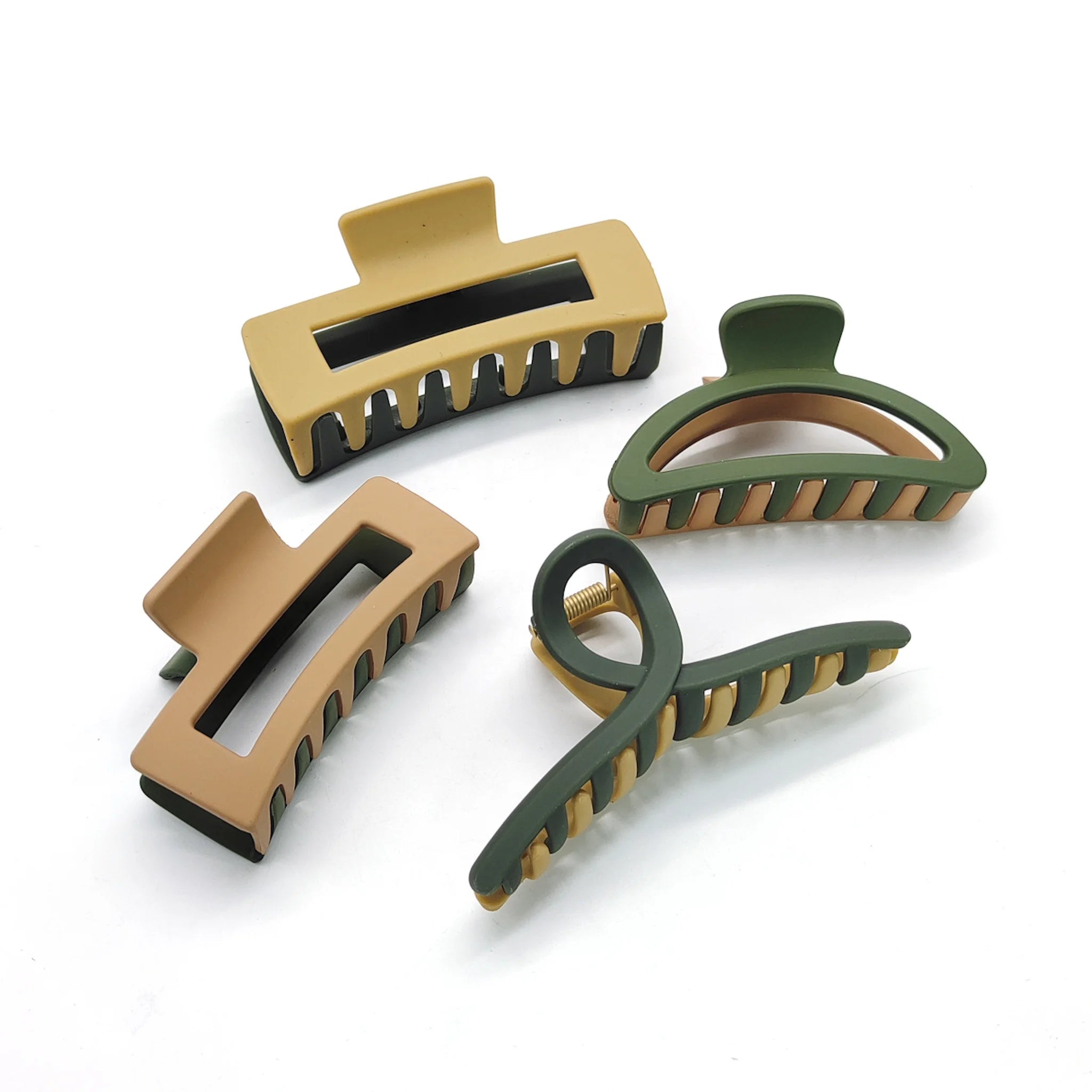MIO New Arrival Fashion Hair Claws Wholesale Match Color Matte Double Color Plastic Hair Grips for Women with 5 Styles