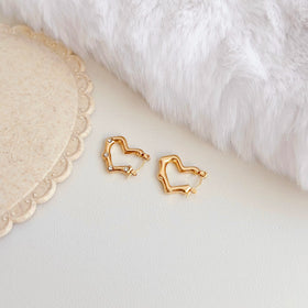 2024 New Style Oil-pressure Stainless Steel love Heart Fashion Personality Diamond Earrings Factory Custom Direct Sales