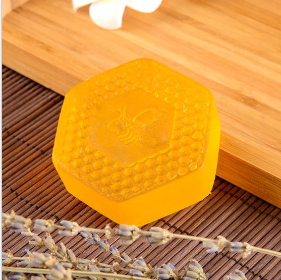 Wholesale Handmade Beeswax Organic Honey Soap Natural Moisturizing Face Clean Body Wash Korean Face Soap Honey Soap