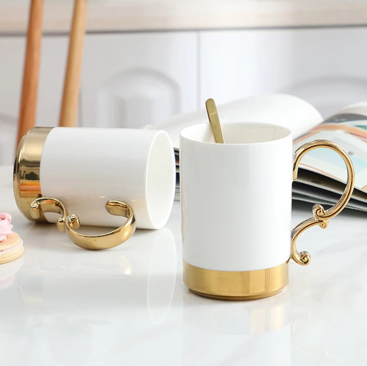 Large Capacity Creative Porcelain Ceramic Mug with Spoon Personalized Fashionable Household Milk Coffee Tea Cup for Men Women