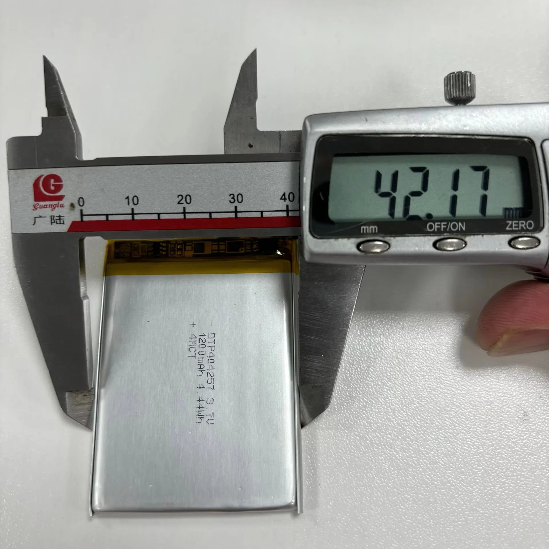 5V 1200mah  DTP404257 Rechargeable Lithium Li Ion Polymer Batteries 3.7v Lipo Battery for Power Bank
