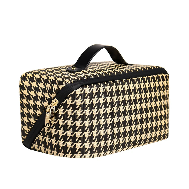 Luxury Large Capacity Vegan Leather Travel Makeup Pouch Personal Zippered Cosmetics Storage Bag High-end Makeup Tools