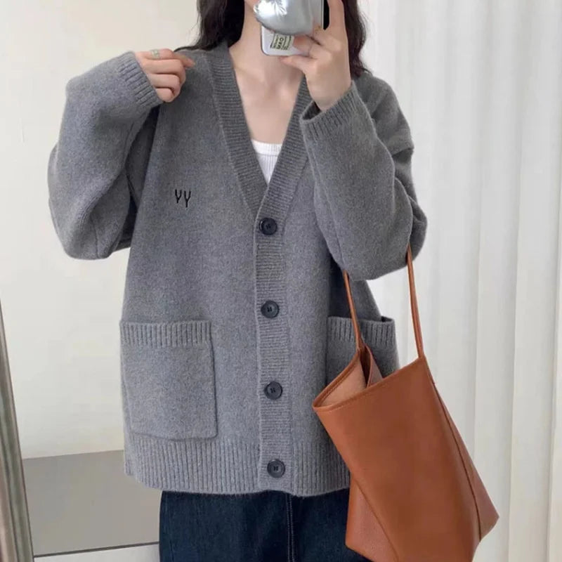 Sweater Manufacturer Oem/odm Custom Oversize V-neck Knitwear Women Cardigan Sweater Big Button With Deep Pocket