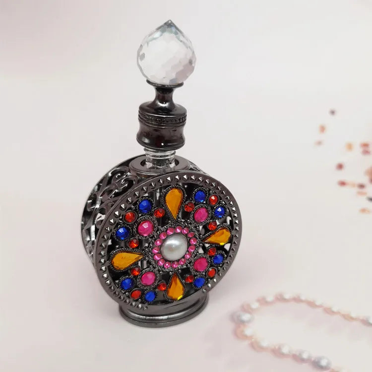 Luxury 15ml Black Gold Antique Vintage Metal Dubai Perfume Oil Bottle 15ml Glass Essential Oil Dropper Bottle