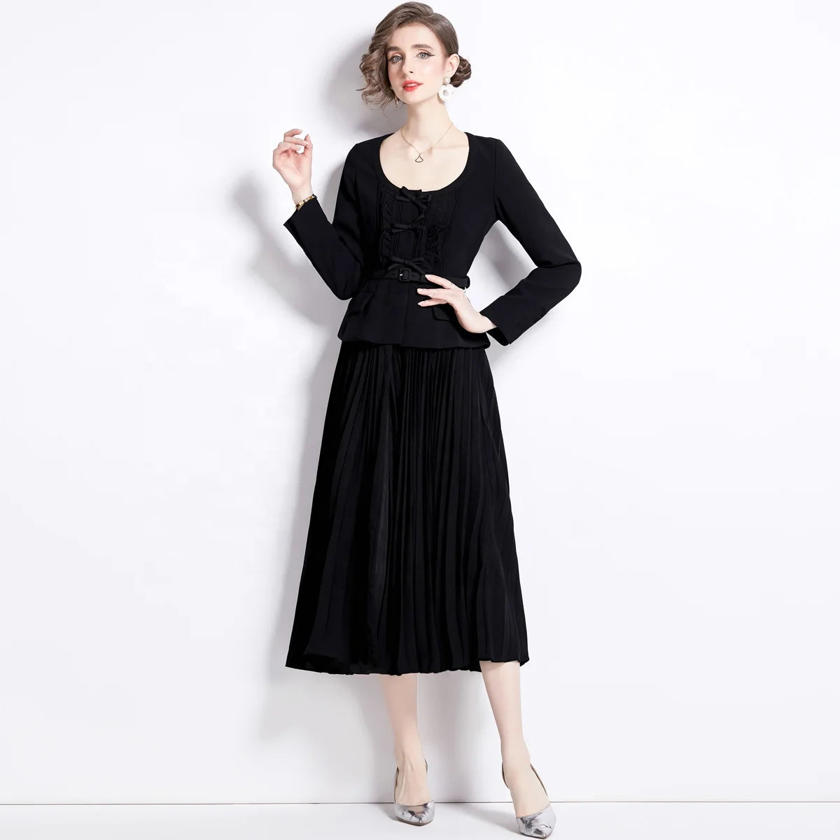 Spring New Bow Round Neck Fashion Style Suit Dress with Wrinkle Skirt Wholesale Clothing