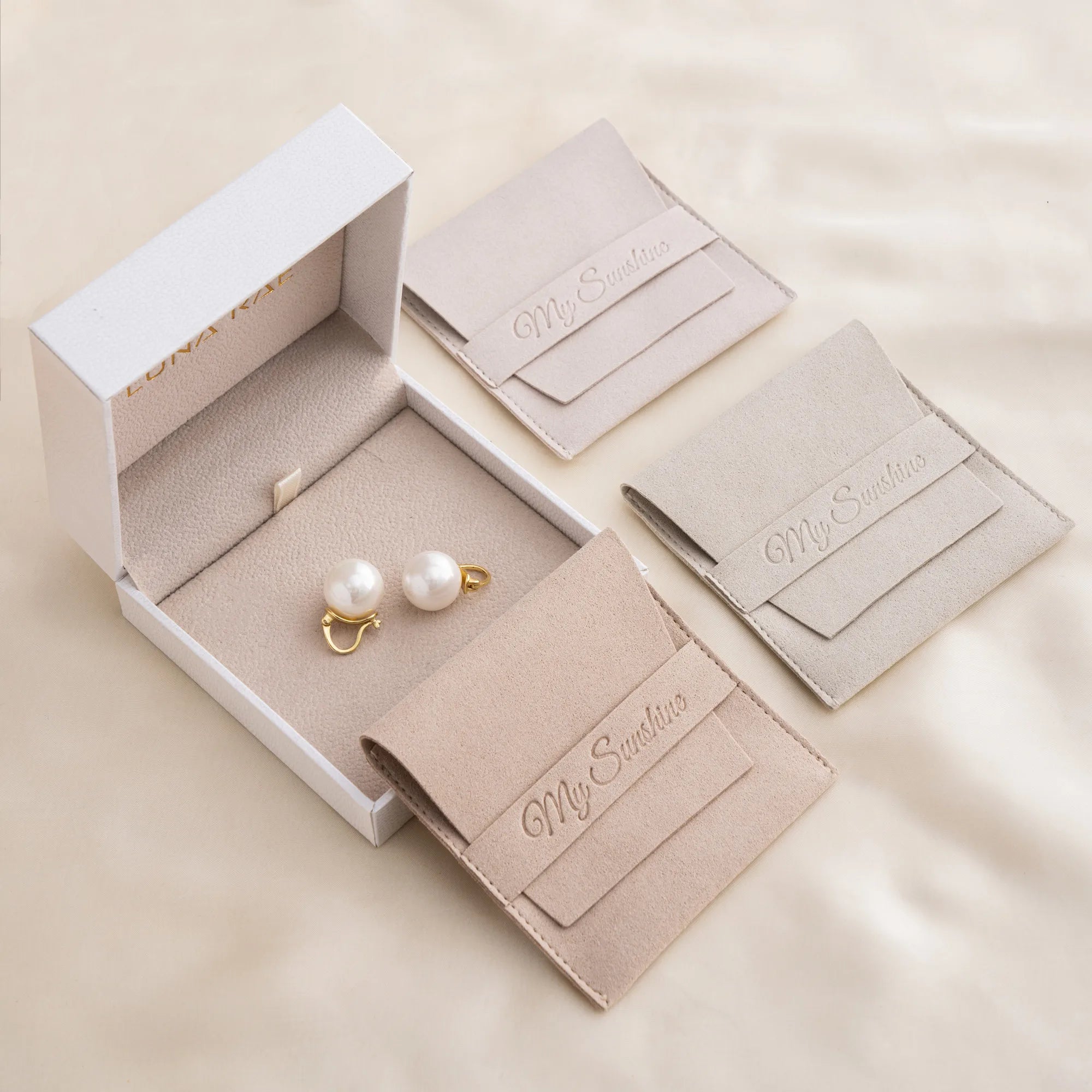 High Quality Necklace Jewelry Boxes Earrings Bracelet Ring Packaging Hinge Box Custom Logo Jewelry Gift Sliding Boxes