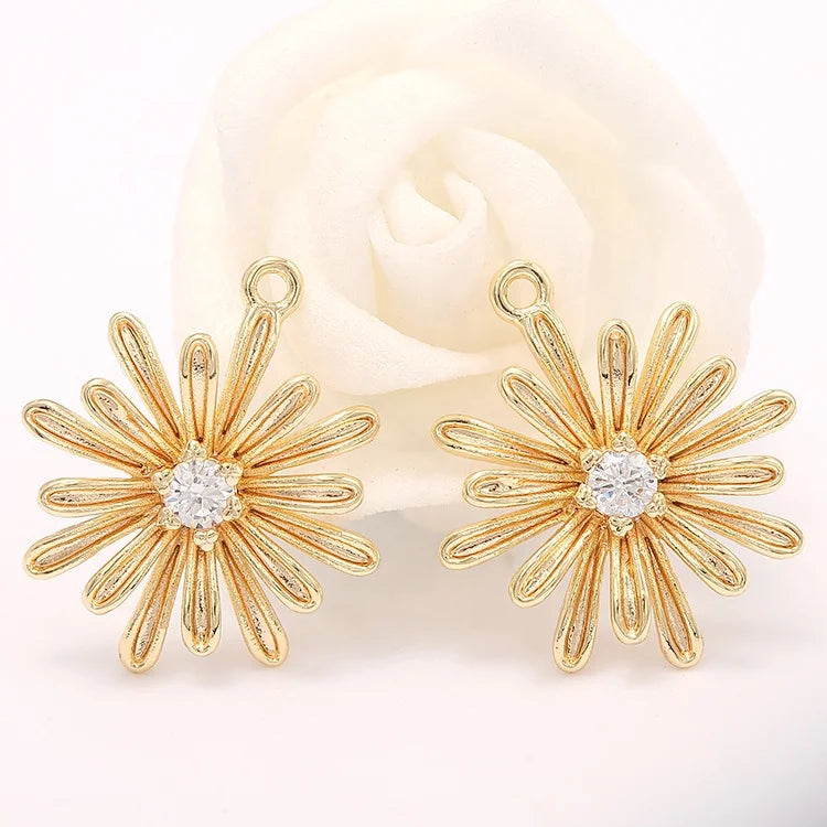 Diy Fashion Jewelry Accessories Daisy Shaped Inlaid Zircon Charm 14K Gold Plated Necklace Bracelet Making Sunflower Pendant