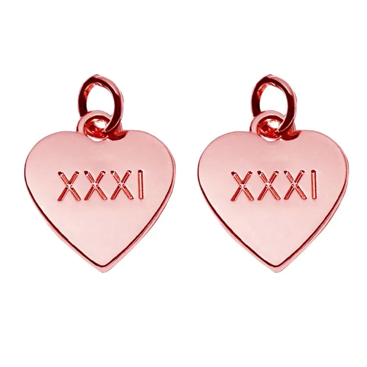 Custom Gold Zinc Alloy Jewelry Tags Heart Shape Necklace Fitting with Engraved Letters Plated Pendants Hang Charms for Bracelet