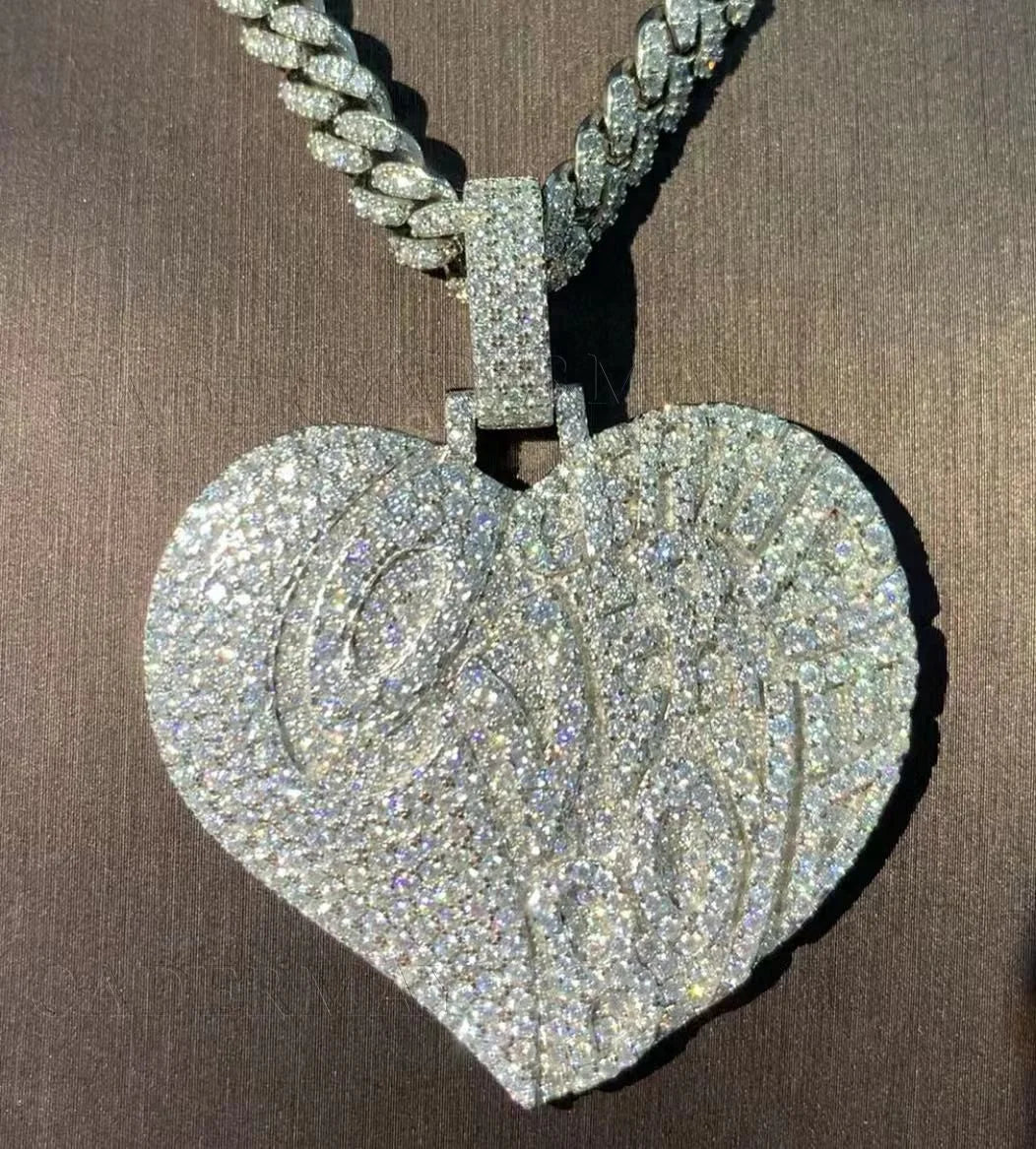 Customized S925 Ice Out D VVS 2inchesX1.5inches Heart Letter Hiphop Moissanite Pendant Pass Diamond Tester Pendant Necklace