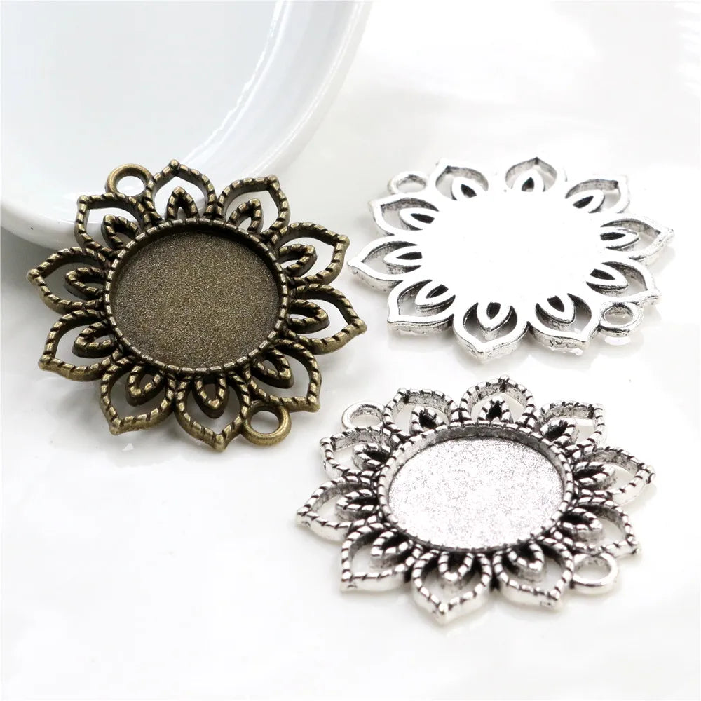 18mm Inner Size Vintage Flower Pendant Connector Blank Base Setting Bezel Trays DIY Jewelry Making Supplies