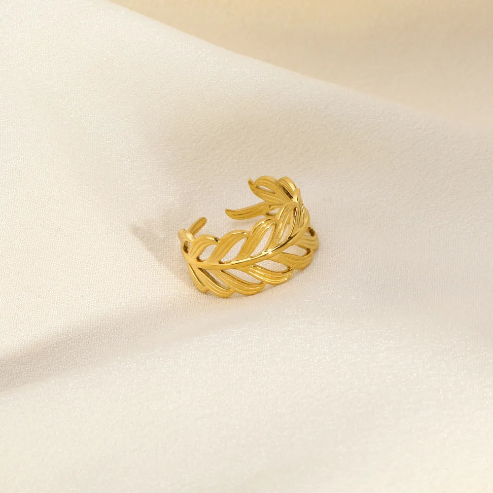 Ins Style Minimalist Ring Stainless Steel Adjustable Ring Niche Design 18K Gold Leaf Opening Ring Anillos Acero Inoxidable