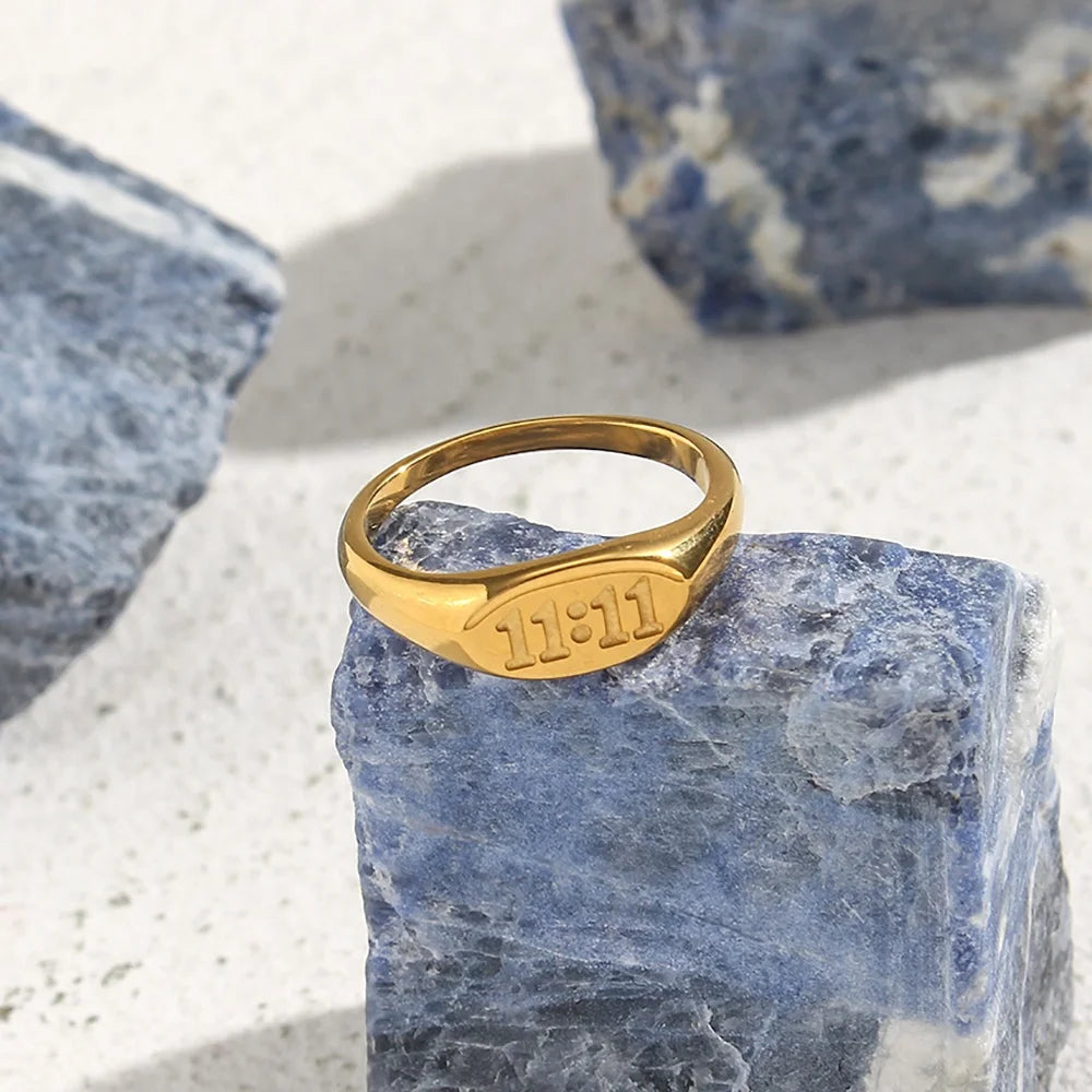 Guarantee Dreamshow Non Tarnish Oval Engraved Angel Number 11:11 Ring Stainless Steel Gold Plated Rings Jewelry Women