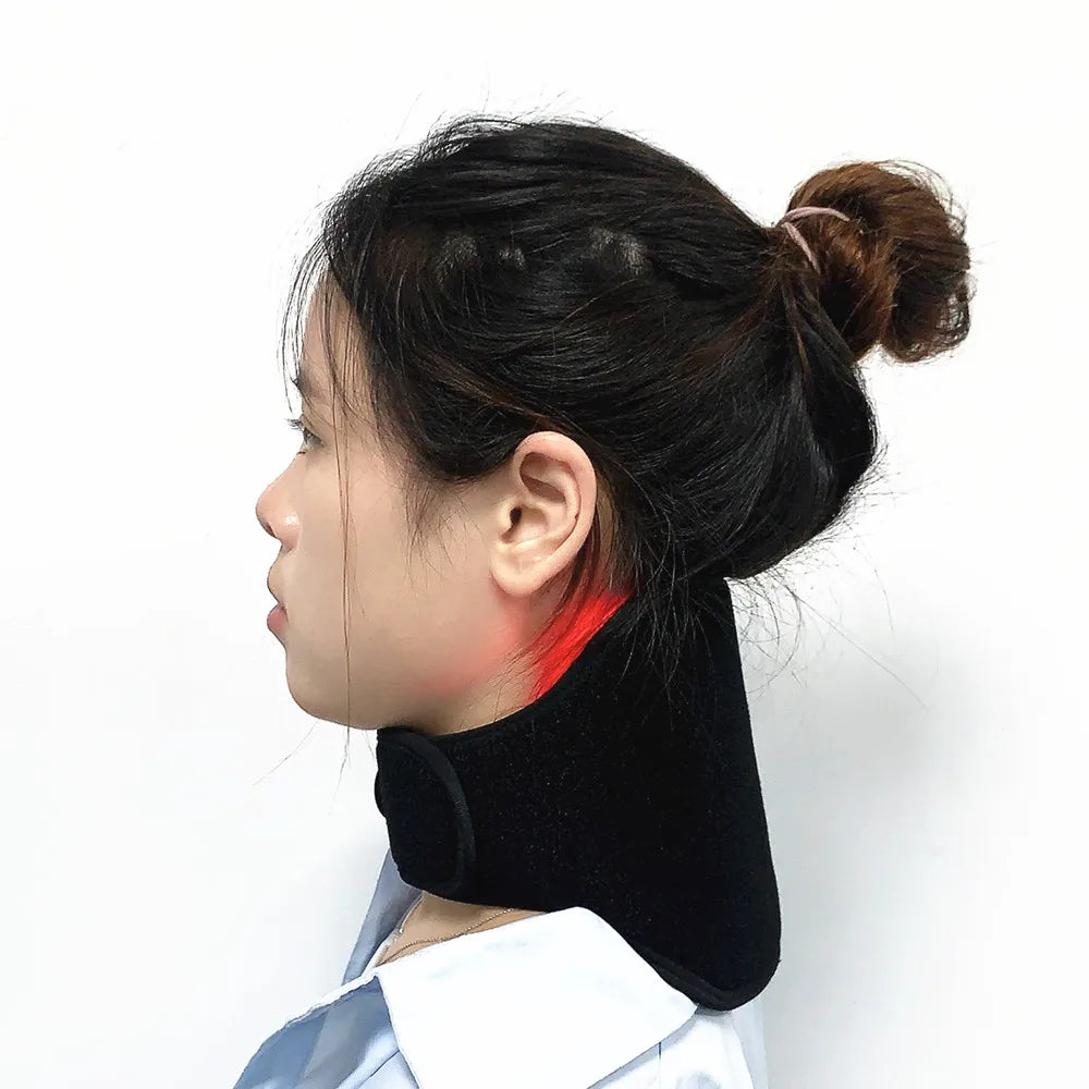 2025 Rechargeable Red Light Therapy Neck Pad Pain Rlief Care 660nm 850nm Portable Home Use LED Light Therapy