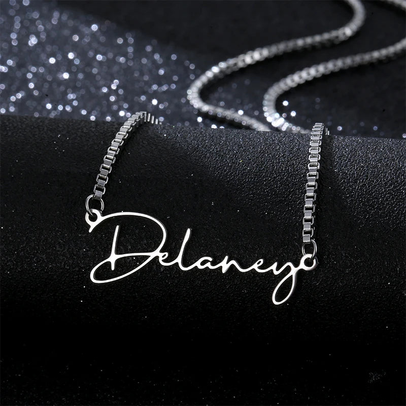 Custom Fashion Gold Name Necklace Handmade Stainless Steel Jewelry Personalized Birthday Gift for Her Mom