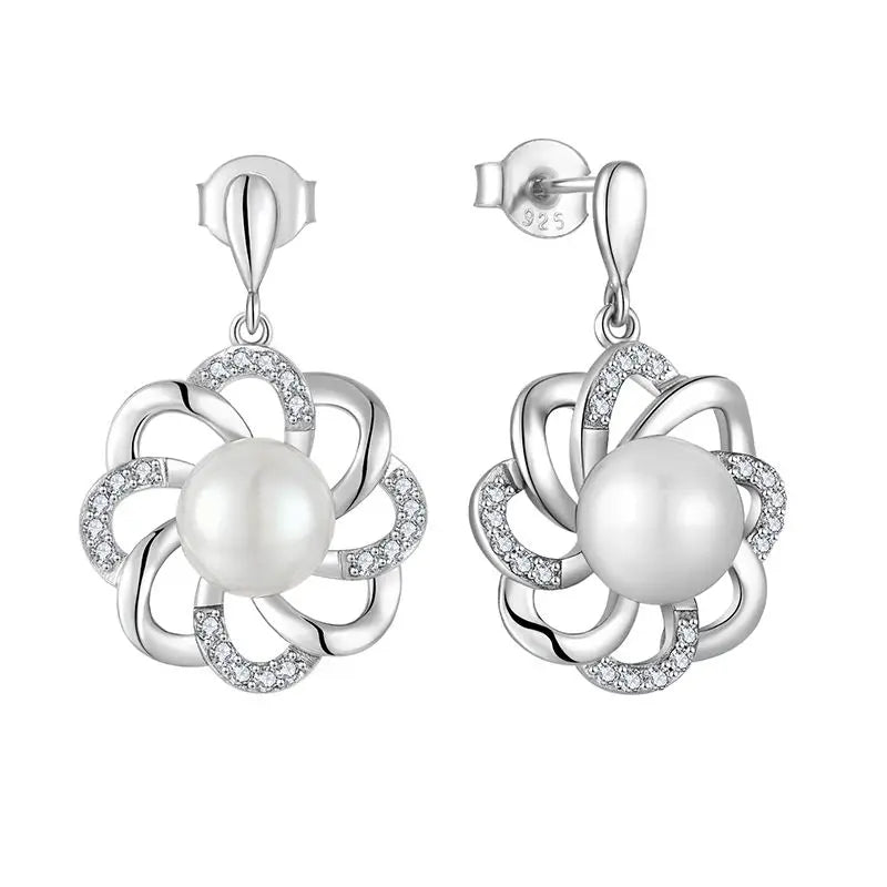Fashion and Elegant Freshwater Pearl Earrings Fashion Eight-petal Flower Crystal Earrings Female Earrings