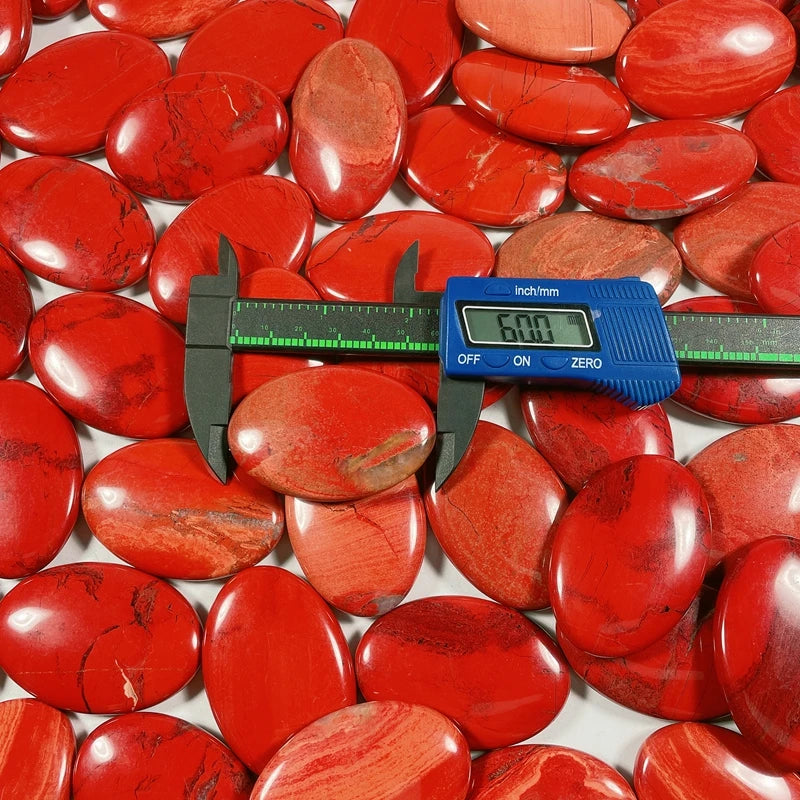 Hongzhuo Wholesale Natural Red Jasper Polished Spiritual Healing Crystal Palm Stone for Meditation