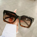 5130 Retro Rectangle Chunky Sunglasses Women Men Trendy Square Shades Black Tortie Frame Fashion Luxury Brand Design Glasses