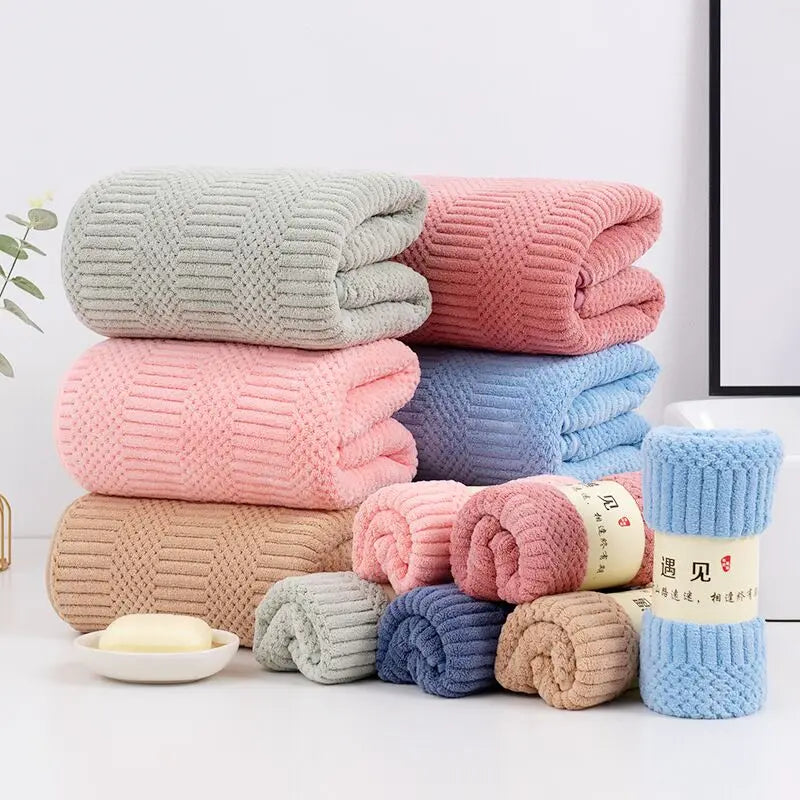 Knitted Super Warm Soft Blanket Fluffy Coral Fleece Women Bath Towels Lightweight Shower Weightless Towel Set
