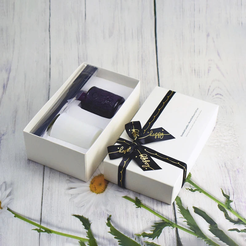 Custom Scented Soy Wax Candle and Sprayed Glass Bottle Reed Diffuser Gift Box Packing for Home Fragrance