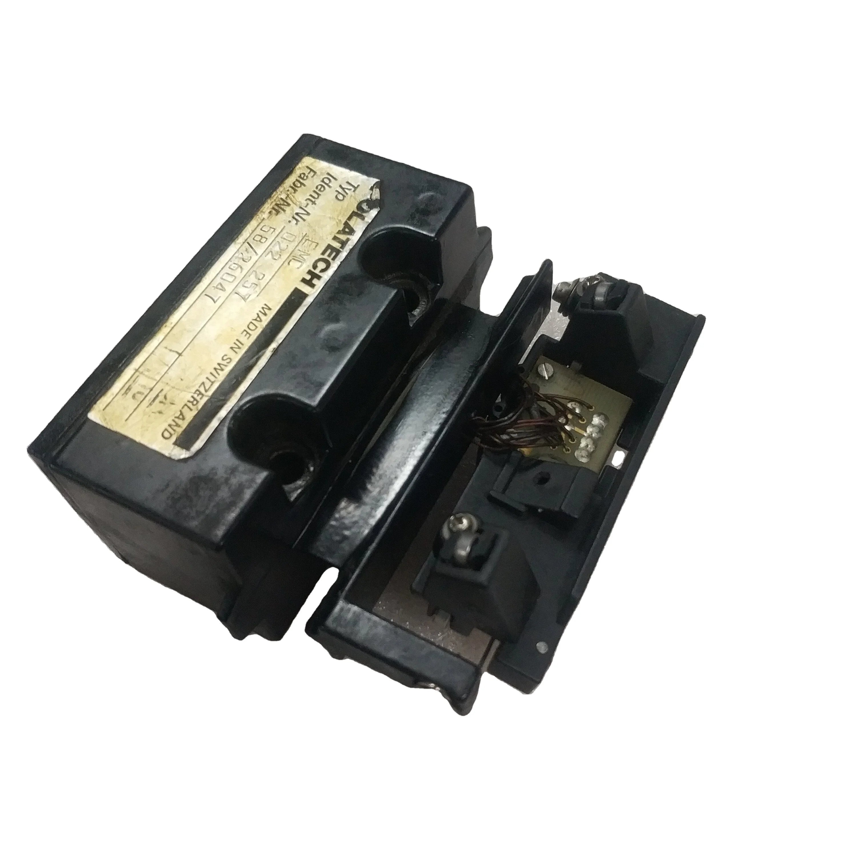 Original Used Sensor EMC 022257 Switch SMD Suit for Polar 115/92/137/155 Guillotine EMC 021 402