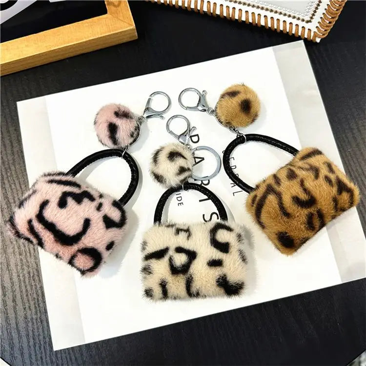 Creative Women Mini Handbag Car Key Ring Fluffy Cartoon Key Chain Pom Pom Keychain Leopard Bag Charms Ball Plush Keychains Toys