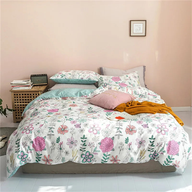 Four-piece Manufacturer Custom 100% Cartoon Comforter Set Bedding