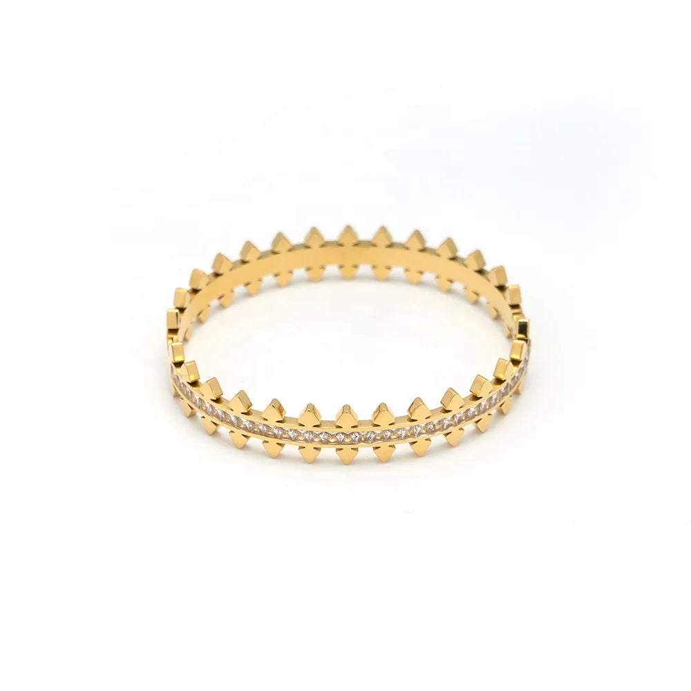 Latest 18K Gold Plated Stainless Steel Jewelry Wave Shape Design Zircon Spiky Bangle  Hiphop for Women Party Bracelets B222320