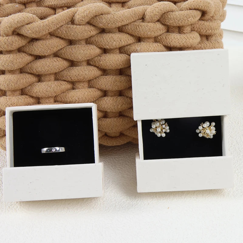 Wholesale Paperboard Gift Boxes for Bracelets Necklaces Perfumes with Sponge Lining Embossing and Offset Printing Options