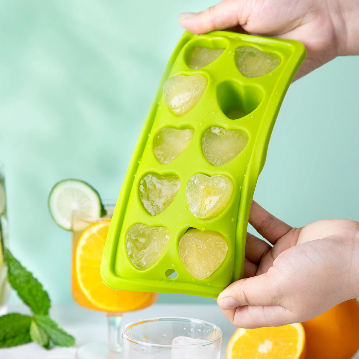 Custom Logo Creative Heart Shape Narrow Ice Cube Trays Silicone Mold for Ice Chocolate Candy