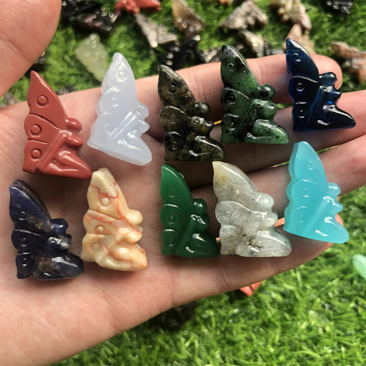 Mini Fairies Crystals Carving Natural Hand Carved Mixed Material Labradorite Fairies Crystal Crafts for Gifts