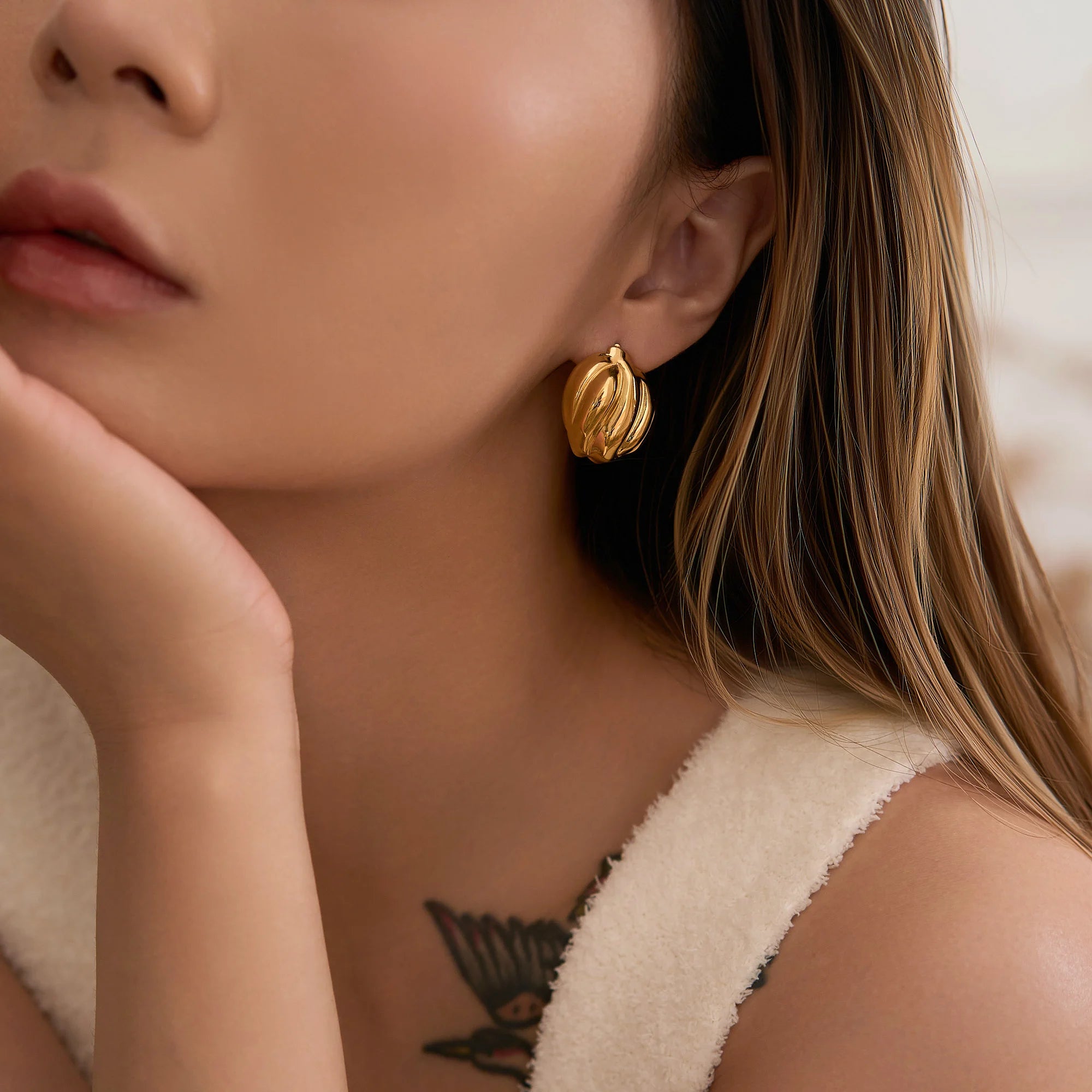 2025 Dazan New Winter HOT 18k Gold Plated Hypoallergenic Stainless Steel Neo Gothic Super Shine Irregular Fruit Dancer Earrings