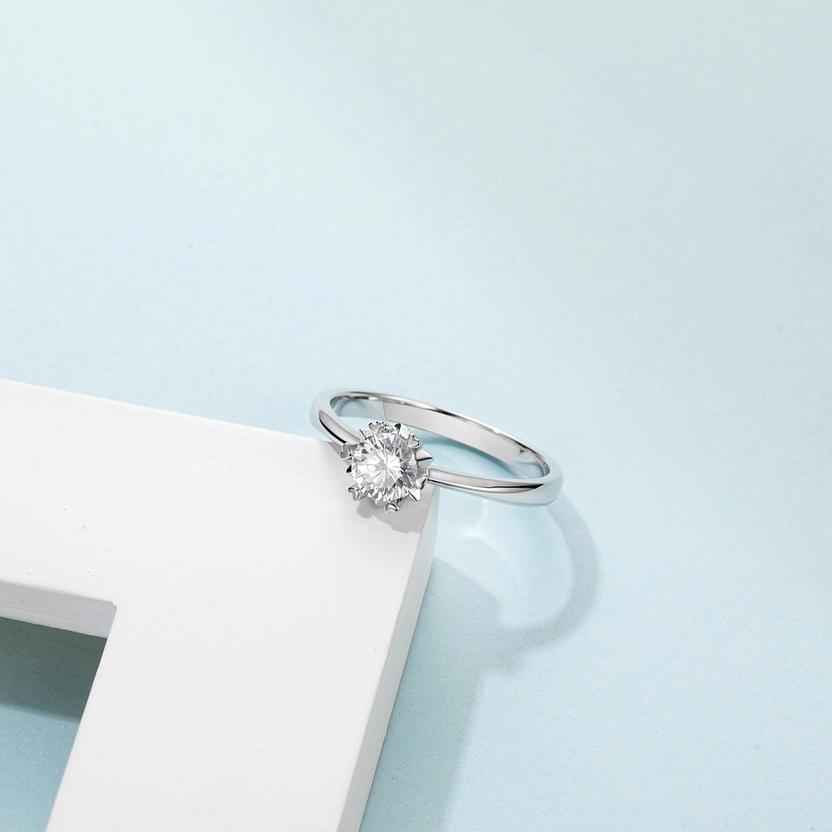 Abiding Solitaire 18K Solid 925 Silver 0.5Ct Moissanite Ring Wedding Engagement Latest Design Diamond Ring Luxury Trendy Jewelry