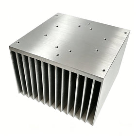 Extruded Aluminium High Cooling Fin Heatsink 111.5(W)*76(H)*110(L)mm Custom LED Heatsink for Spot Light