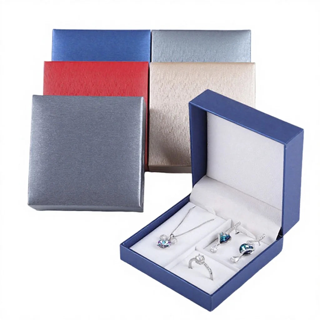 Factory Direct Leatherette Paper Jewelry Set Box Ring Earrings Necklace Three-piece Fashion Jewelry Gift Box for Valentine's Day