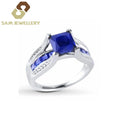 Trendy Split Shank Princess Cut Cubic Zircon Tension Setting Rhodium Plated  925 Silver Wedding Engagement Gift Rings