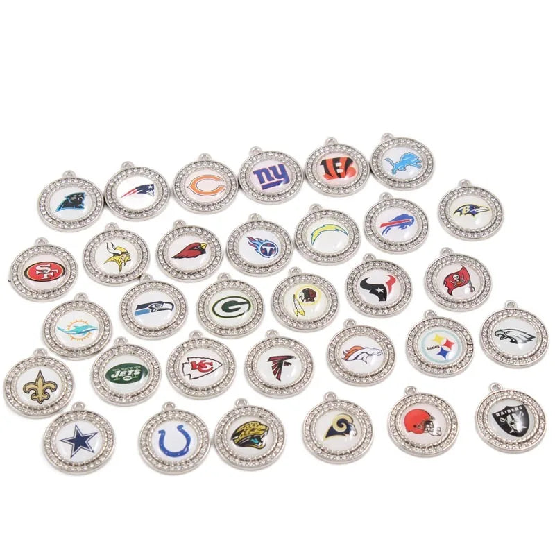 Wholesale Custom Jewelry Pendant Us NFL  32 Teams LOGO Bracelet Charms Small Pendant DIY Ornament Accessories