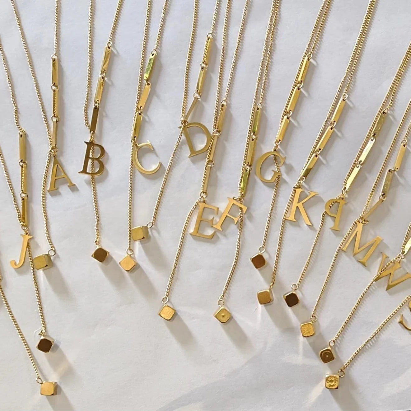 Summer Collection Luxury High-Sense 26 Letter Titanium Steel Pendant Necklace Tassel Small Square Fashion Zircon Weddings