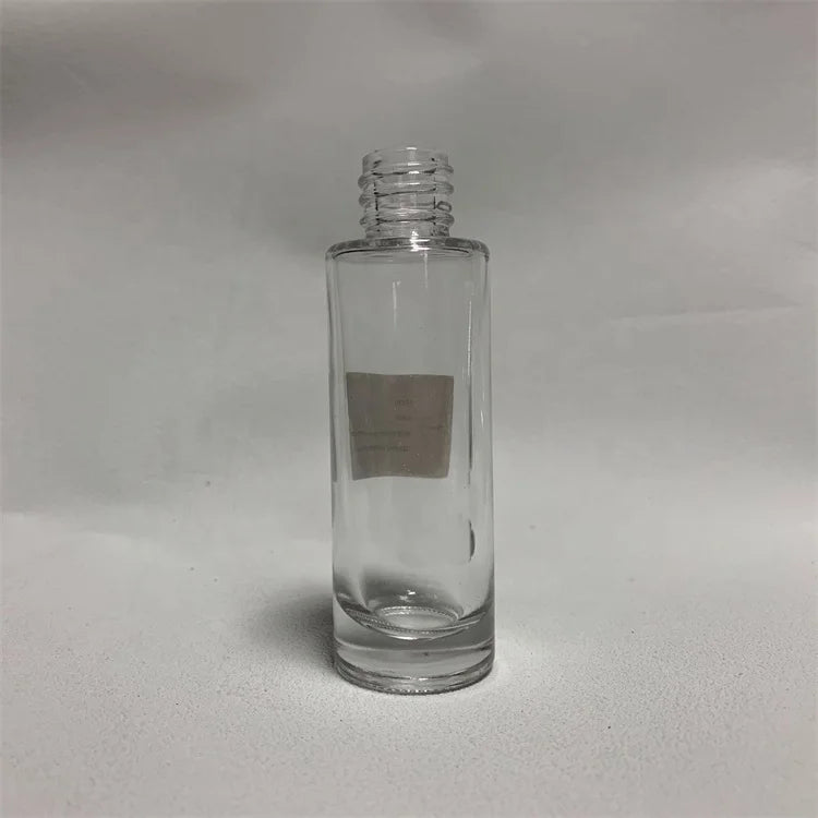 Custom Cosmetic Package Round Matte Clear Essential Oil Glass Pump Sprayer Perfume Bottle 100pcs Screen Printing