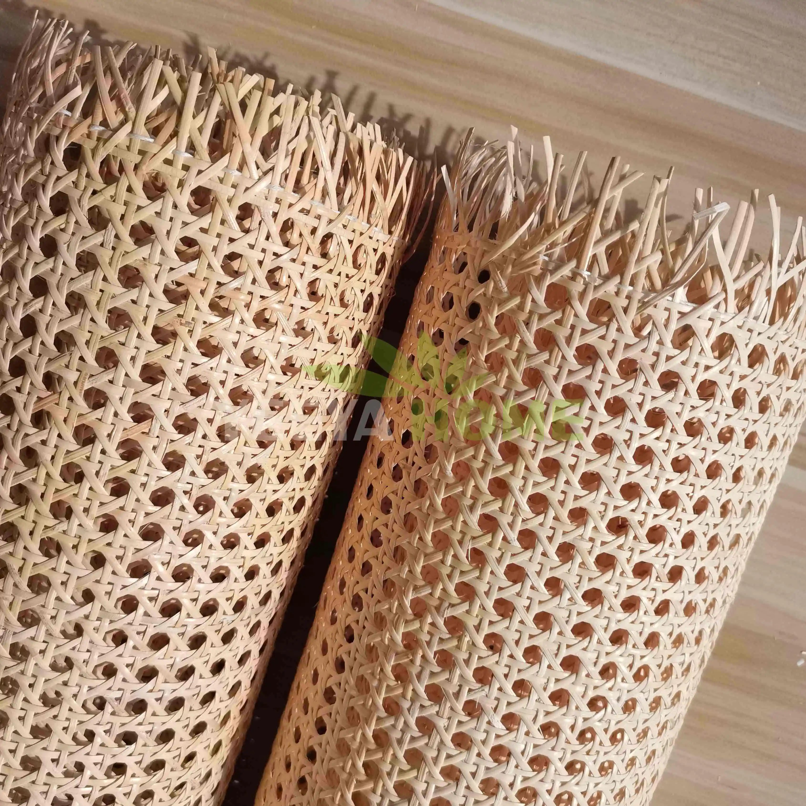 Osier Bambou Rotin En Gros Semi Bleached Webbing Rattan Roll for Outdoor Furniture