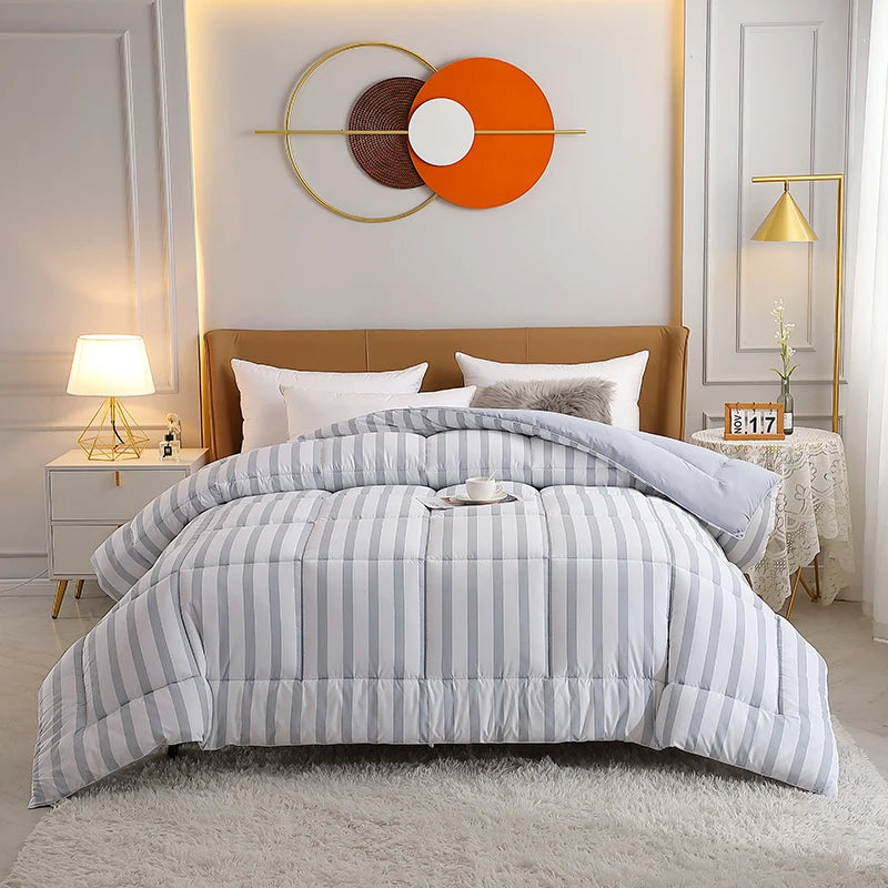 Handmade 100% Polyester Quilted Comforter Home Hotel Bedding Set in Plain Pattern Available in Super King Size