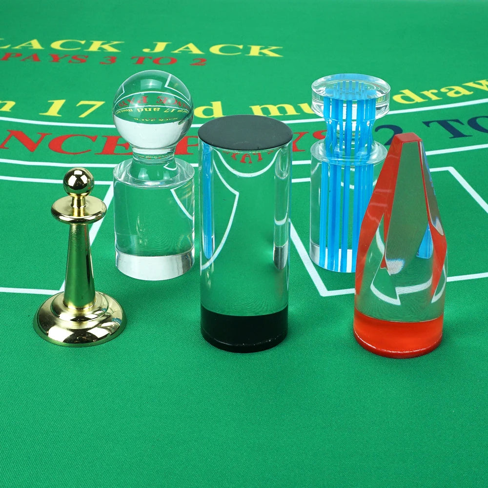 Casino Accessories Poker Gambling Games High Quality Pyramid Style Clear Top Casino Metal Roulette Marker