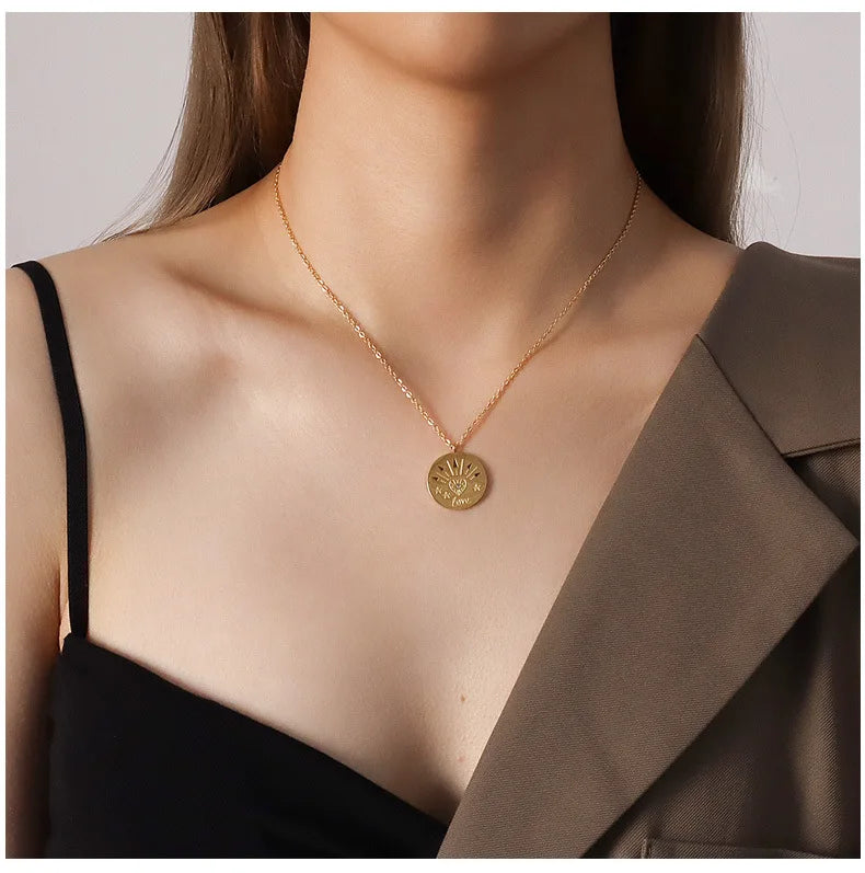 Stacking Special Engraved Cubic Zirconia Stone Setting Stainless Steel Circle Charm Necklace