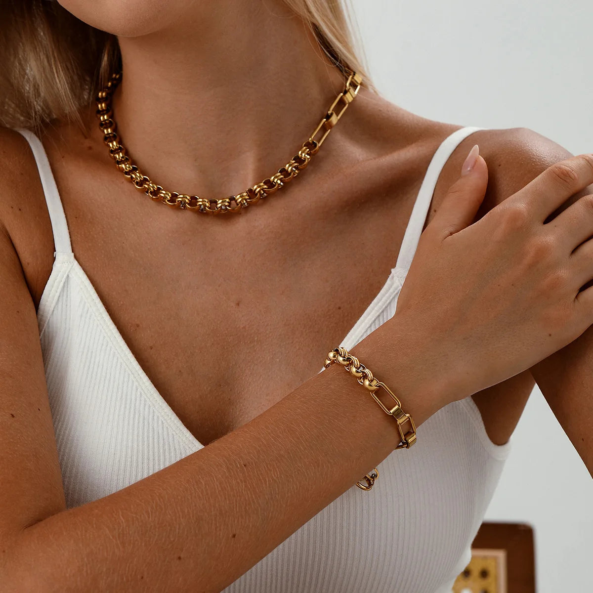 Tendencias Hot - Sale 18K Gold Plated Stainless Steel INS - Style Simple & Exaggerated Necklace - Fashion Summer Jewelry