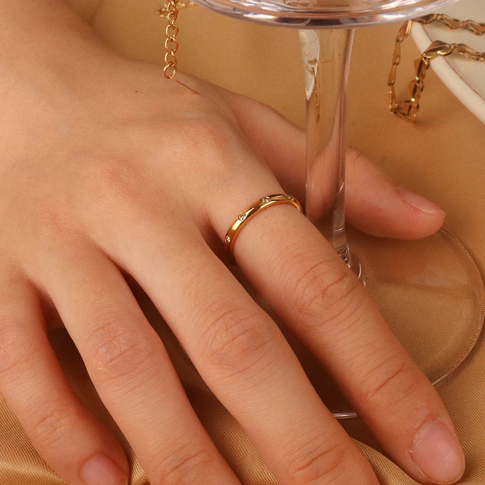 Chris April Fashion Jewelry in Stock PVD Gold Plated 316L Stainless Steel Water Proof Bejeweled Knuckle Rings for Women