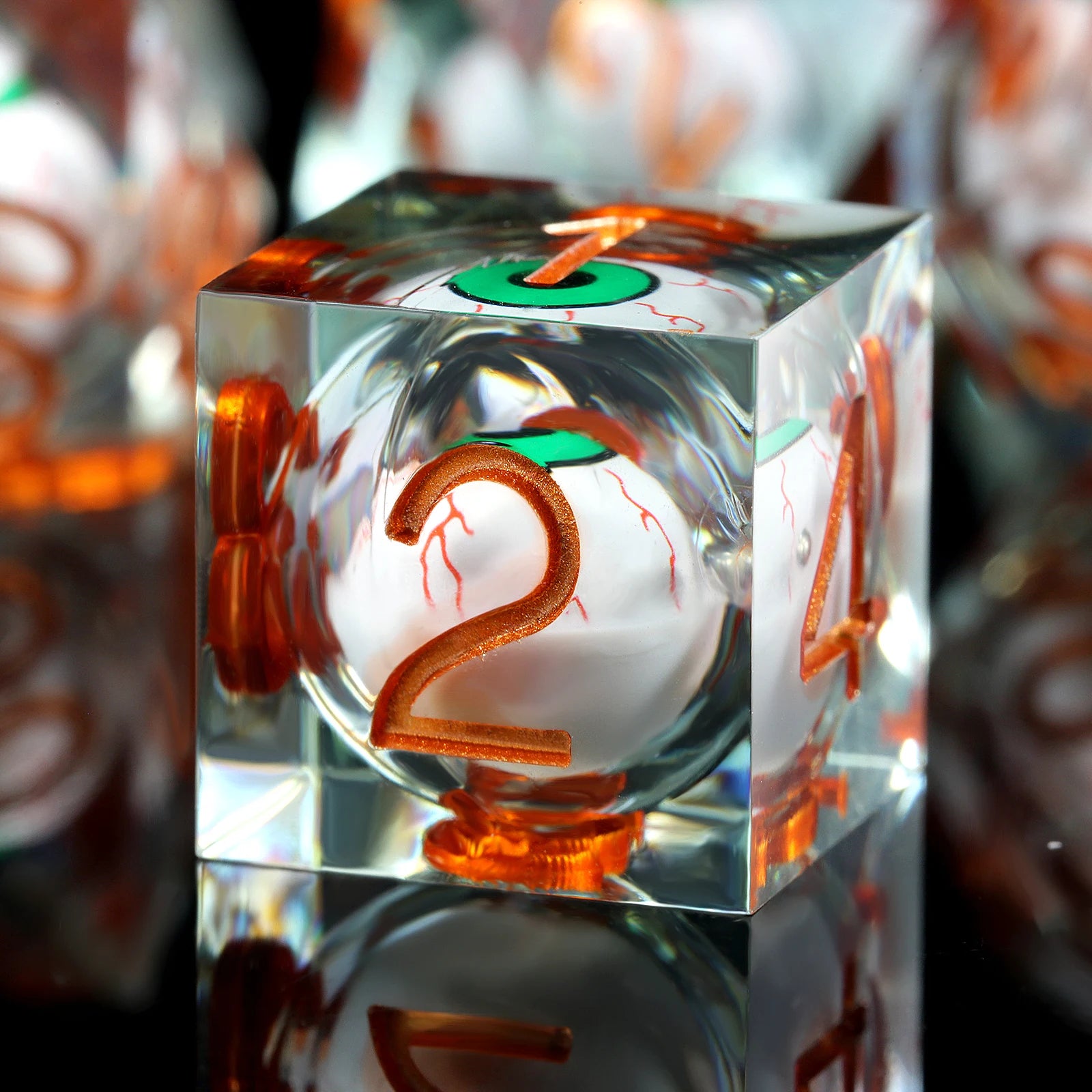 Custom DND Dice Resin Dragon Eye Liquid Core Sharp Edge Handmade Dice Set Floating Eyeball Dice D&D RPG D20 D12 D10 D8 D6 D4
