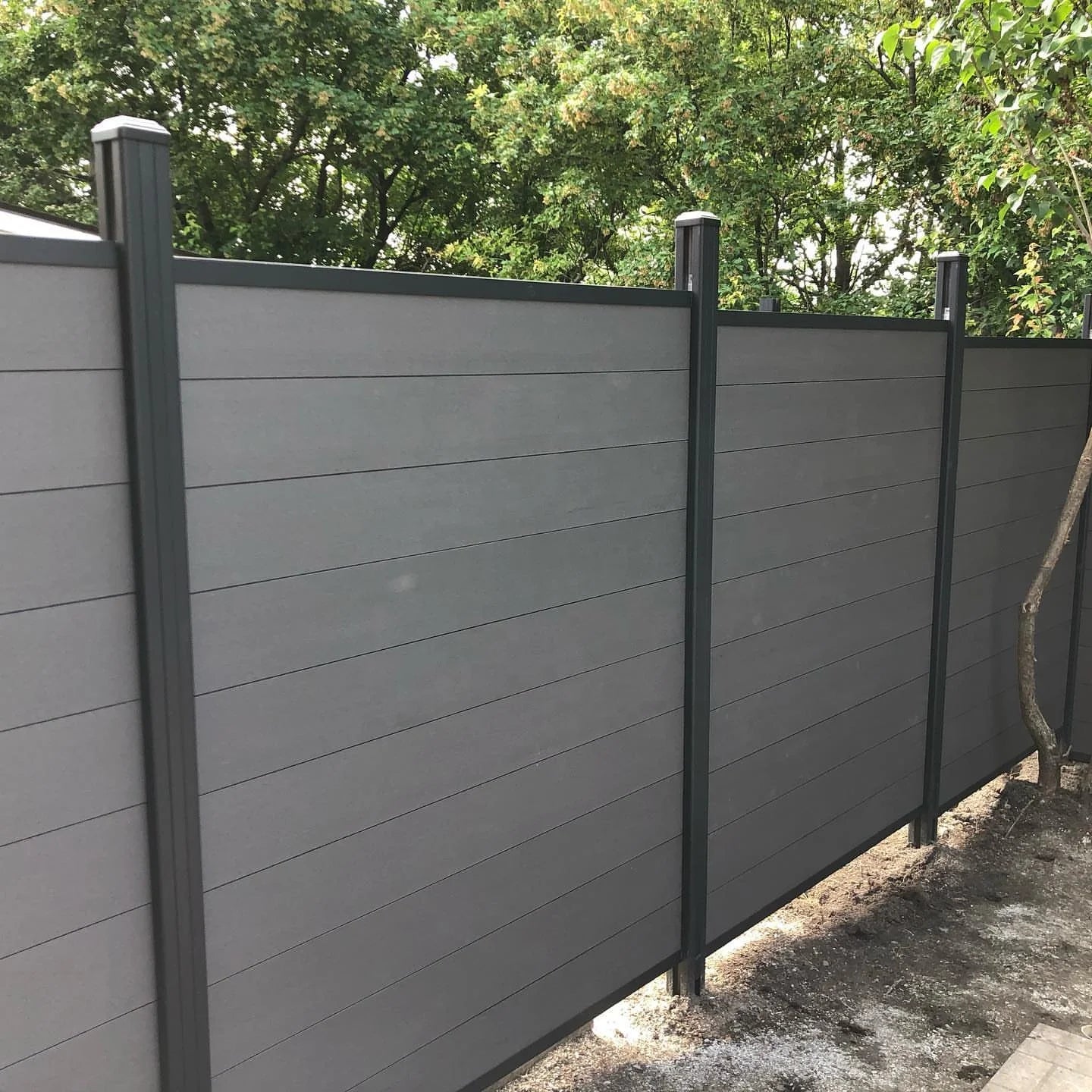 Outdoor WPC Eco-Friendly Yard Fence Panels with 3D Design Easy Assembly Rot Proof 6x8ft