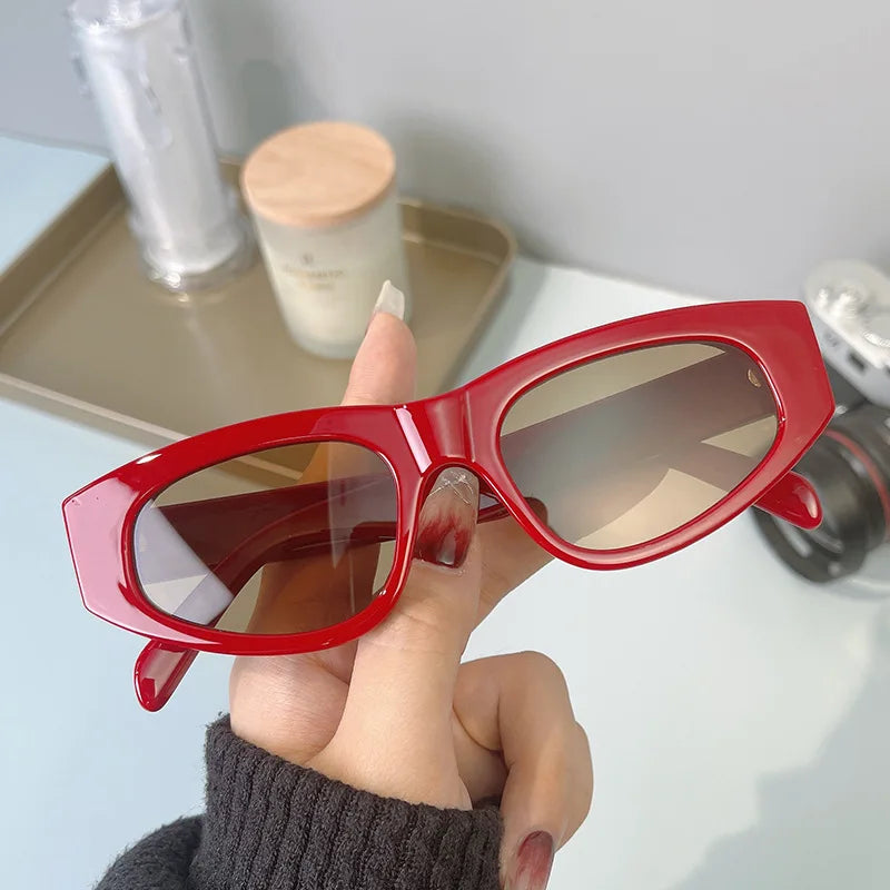 2022 Fashion Sunglasses Women Luxury Vintage Shade Designer Sun Glasses Small Size Sunglasses Squared Glasses Man