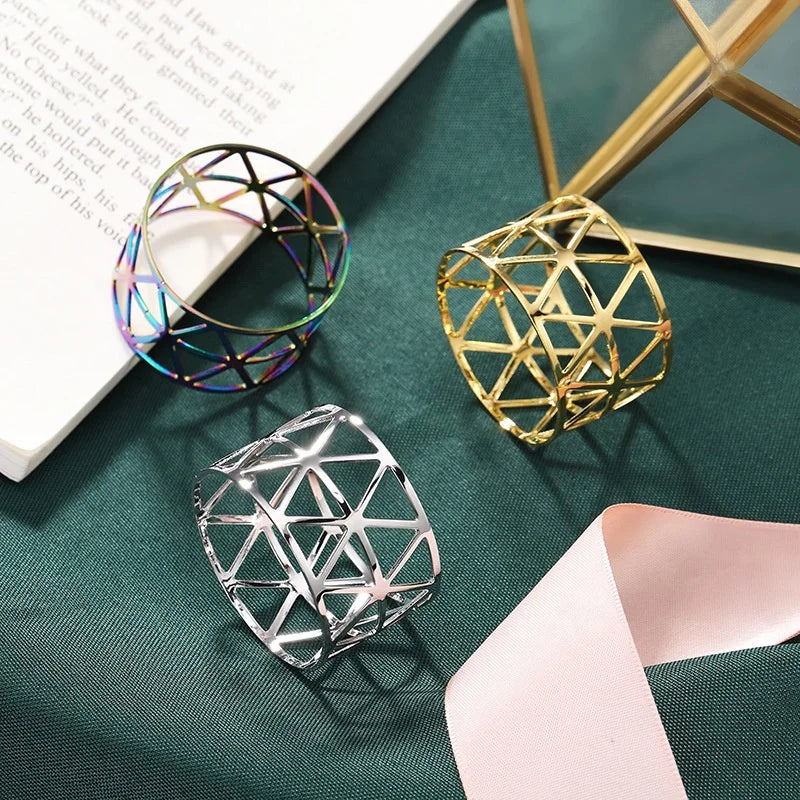 Modern Elegant Wedding Hollow Out Triangel Napkin Ring Buckles Silver Gold Metal Paper Napkin Rings