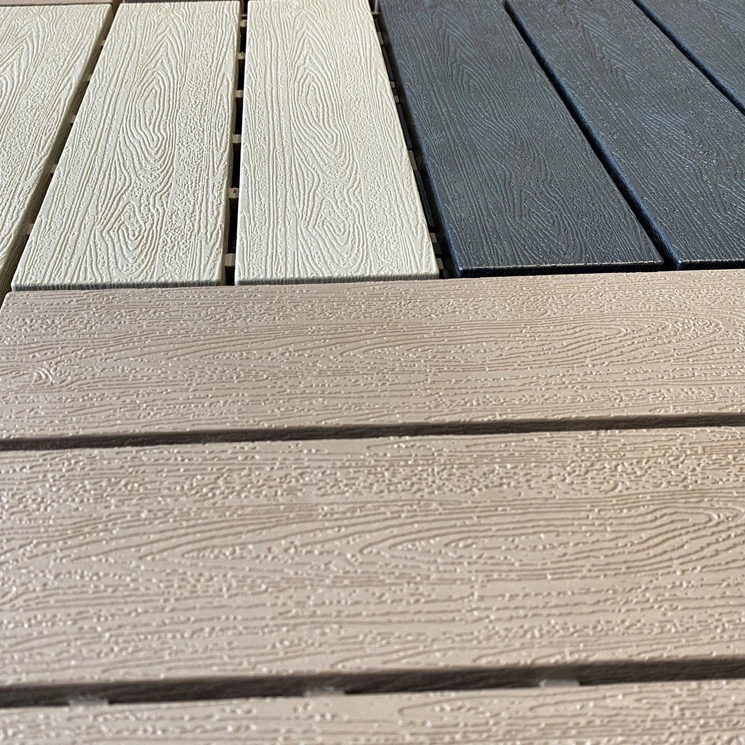 Water Resistant Wood Plastic Composite Patio Deck Tiles Unique Style Square Shape for Outdoor Use XF-P001 300*300*22mm